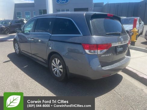Used 2016 Honda Odyssey SE image 8