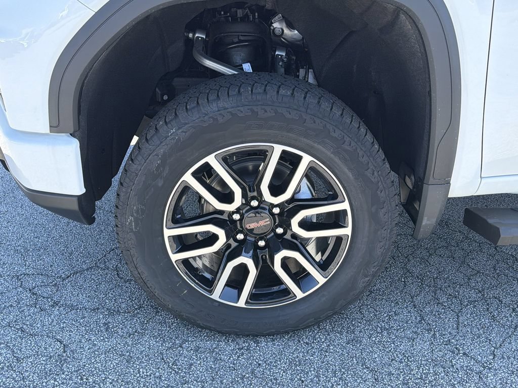 New 2026 GMC Sierra 1500 AT4 w/ Technology Package AWD/4WD image 23