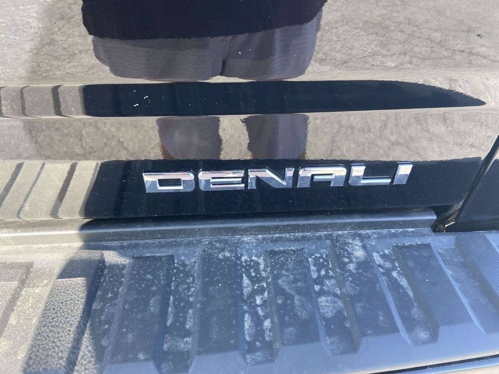 Used 2018 GMC Sierra 1500 Denali w/ Denali Ultimate Package AWD/4WD image 40