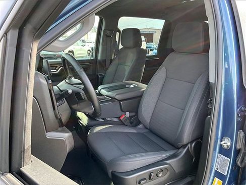 Used 2024 Chevrolet Silverado 2500 LT w/ Safety Package image 10