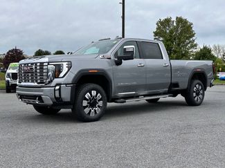 New 2026 GMC Sierra 3500 Denali w/ Denali Reserve Package AWD/4WD video 2