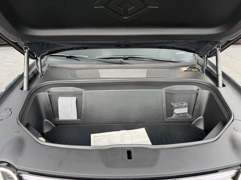 Used 2025 Rivian R1S Adventure AWD/4WD image 17