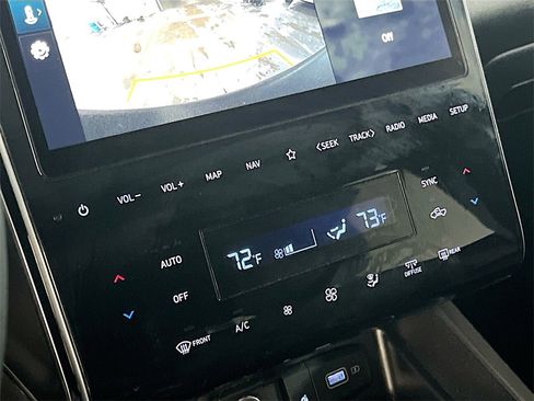Used 2024 Hyundai Santa Cruz Night image 16