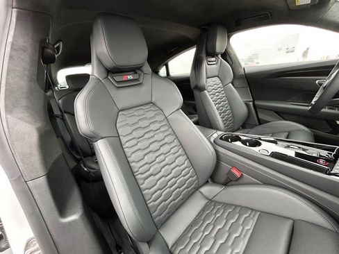 New 2026 Audi RS e-tron GT performance AWD/4WD image 64