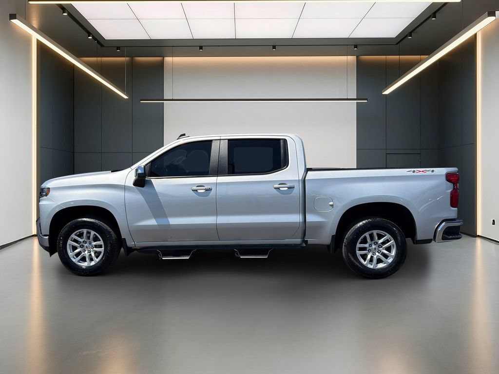 Certified 2021 Chevrolet Silverado 1500 LT AWD/4WD image 2