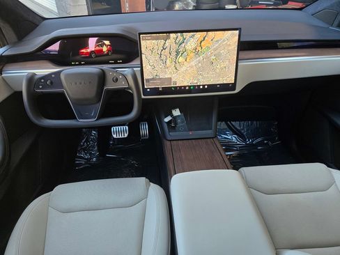 Used 2022 Tesla Model X AWD/4WD image 19