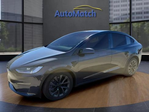 Used 2024 Tesla Model X AWD/4WD image 5