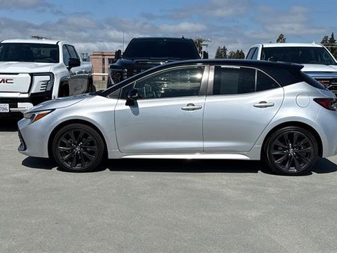 Used 2024 Toyota Corolla XSE FWD image 6
