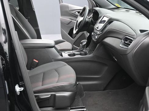 Used 2024 Chevrolet Equinox RS AWD/4WD image 11
