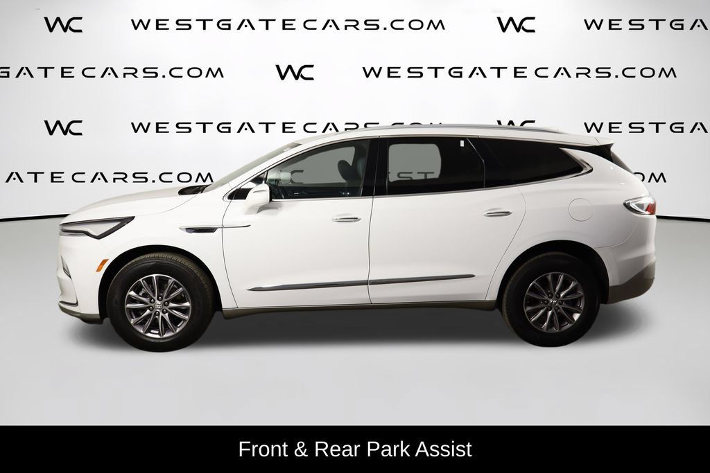 Used 2023 Buick Enclave Essence w/ Trailering Package, 5000 lbs. FWD image 5