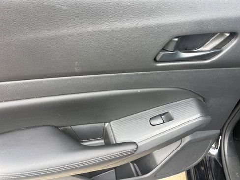 Used 2024 Nissan Altima 2.5 SV image 26