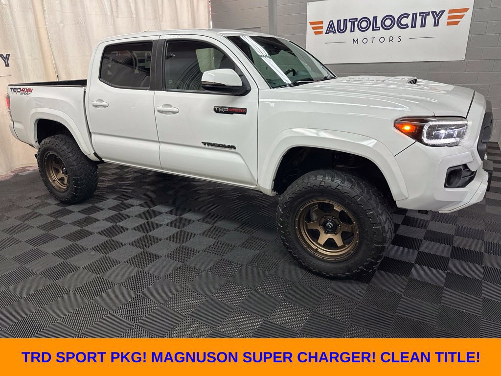 Used 2020 Toyota Tacoma TRD Sport AWD/4WD image 1