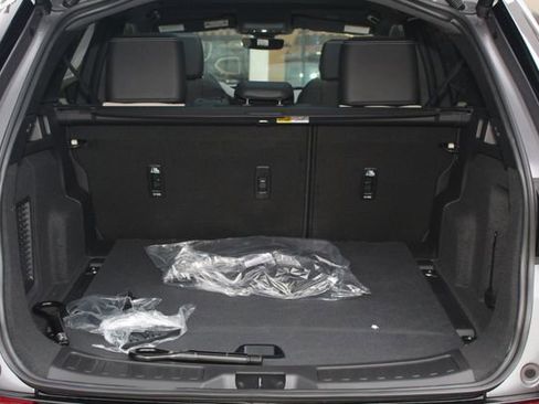 New 2026 Land Rover Discovery Sport Landmark image 12