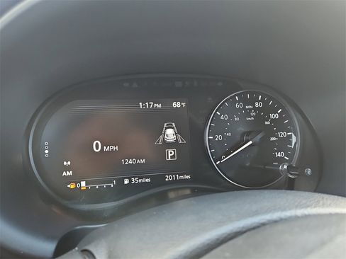 Used 2024 Nissan Kicks SV image 19