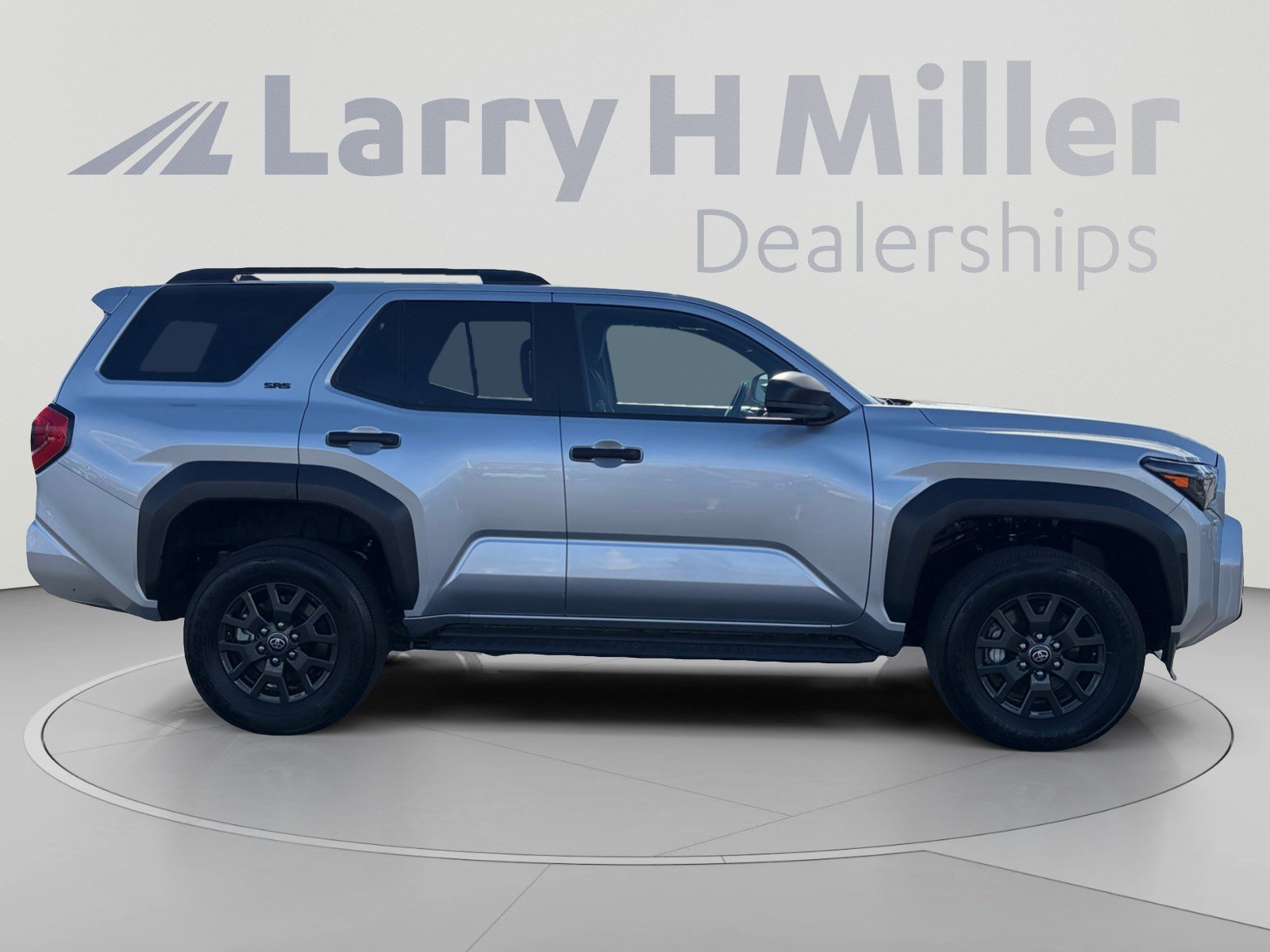 Certified 2025 Toyota 4Runner SR5 AWD/4WD image 6