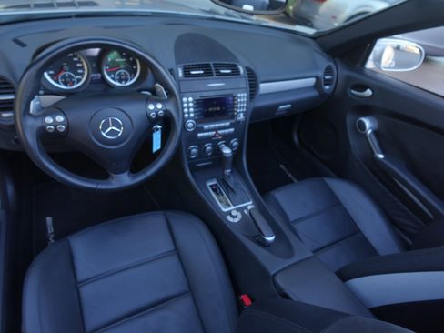 Used 2007 Mercedes-Benz SLK 55 AMG image 10