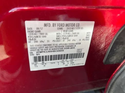 Used 2017 Ford Edge SEL w/ Equipment Group 201A FWD image 16