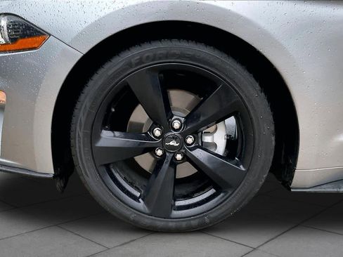 Used 2021 Ford Mustang Coupe w/ Equipment Group 101A RWD image 10