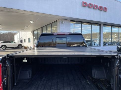 Used 2022 Chevrolet Silverado 1500 High Country image 30