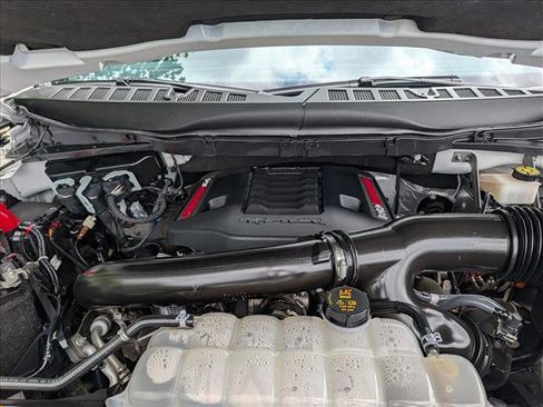 Used 2023 Ford F150 Raptor AWD/4WD image 13