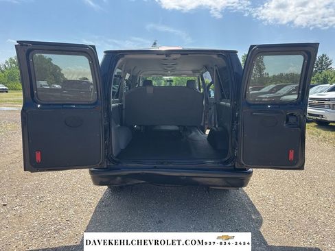 Used 2011 Ford E-150 and Econoline 150 Wagon RWD image 13
