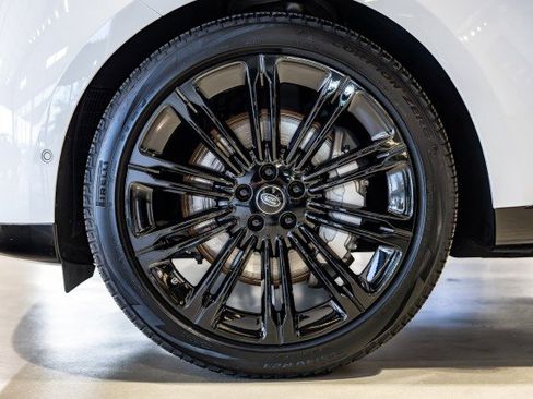 Used 2023 Land Rover Range Rover SE image 30