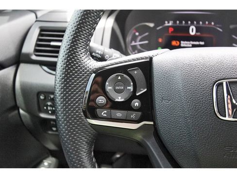 Used 2022 Honda Passport Elite image 18