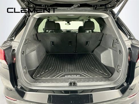Used 2022 Chevrolet Equinox LT FWD image 11