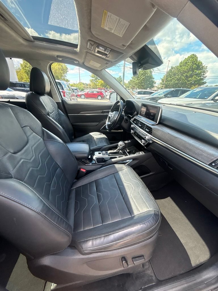 Used 2021 Kia Telluride SX w/ SX Prestige Package AWD/4WD image 25