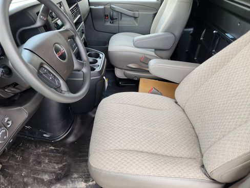 New 2025 GMC Savana 2500 Extended w/ Driver Convenience Package image 9