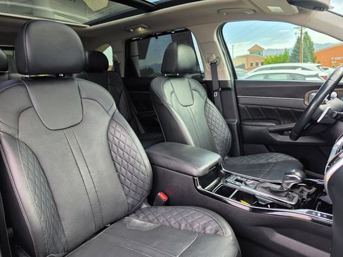 Certified 2023 Kia Sorento SX Prestige AWD/4WD image 20