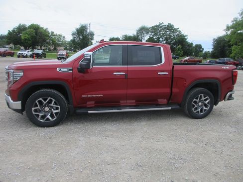 New 2026 GMC Sierra 1500 SLT w/ SLT Premium Plus Package AWD/4WD image 9