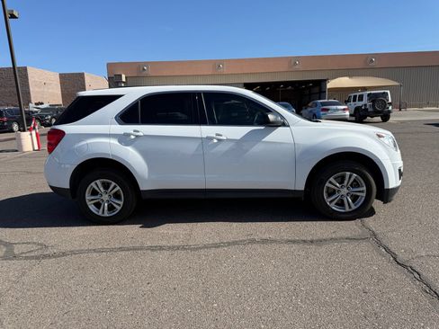 Used 2015 Chevrolet Equinox LS FWD image 4