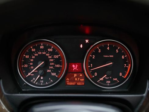 Used 2013 BMW 328i Convertible w/ M Sport Pkg image 42