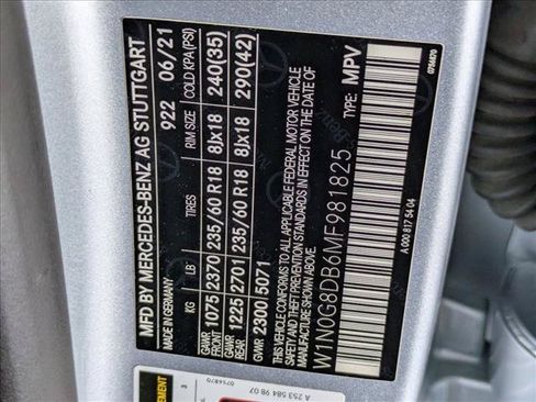 Used 2021 Mercedes-Benz GLC 300 image 24