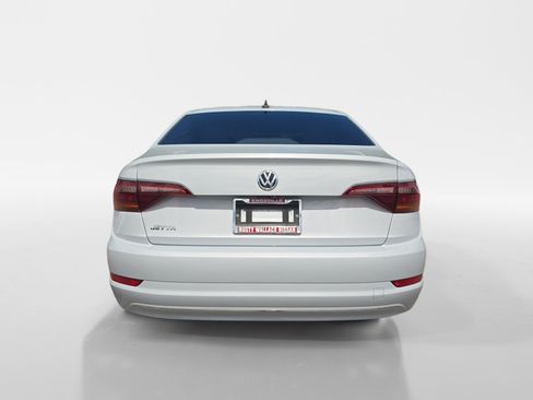Used 2019 Volkswagen Jetta S w/ Driver Assistance Package FWD image 4