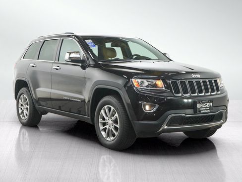 Used 2015 Jeep Grand Cherokee Limited w/ Trailer Tow Group IV AWD/4WD image 7