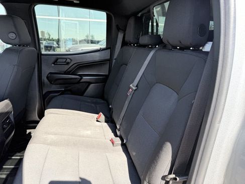 Used 2025 Chevrolet Colorado Trail Boss AWD/4WD image 22