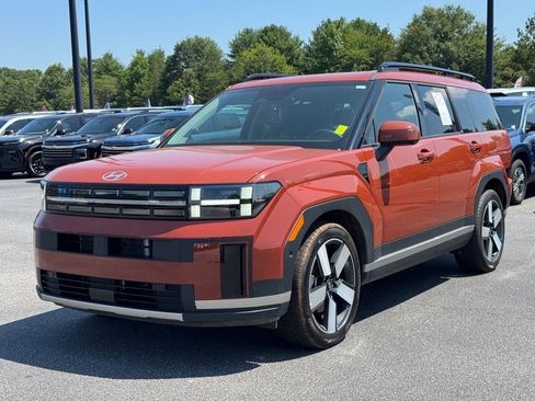 Used 2025 Hyundai Santa Fe Limited image 7