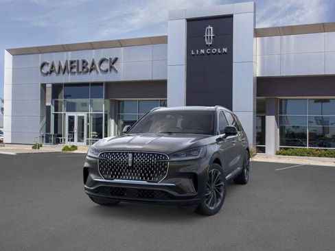 New 2026 Lincoln Aviator Reserve image 2