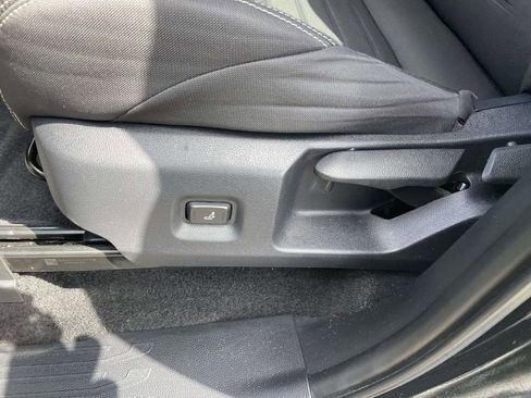 Used 2024 Toyota Tacoma TRD Sport image 29