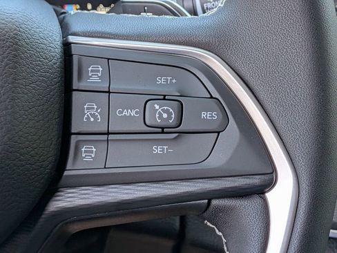 New 2026 Jeep Grand Cherokee Laredo RWD image 24