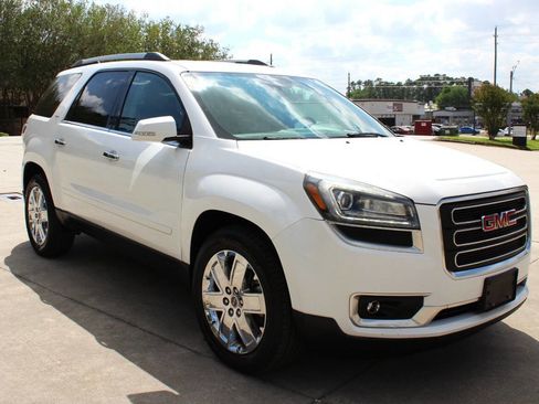 Used 2017 GMC Acadia Limited SLT image 2