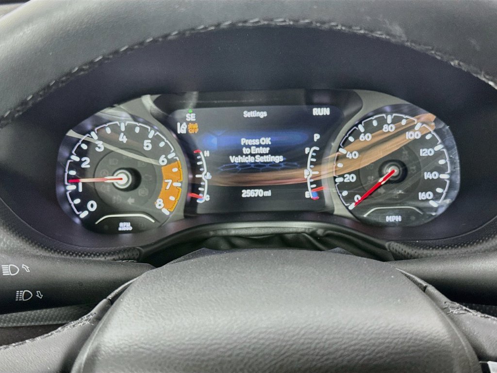 Used 2023 Jeep Compass Latitude w/ Convenience Group AWD/4WD image 14