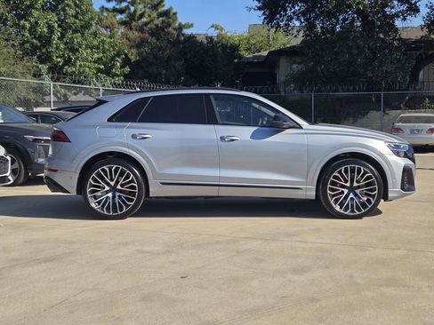 New 2026 Audi SQ8 Premium Plus image 5
