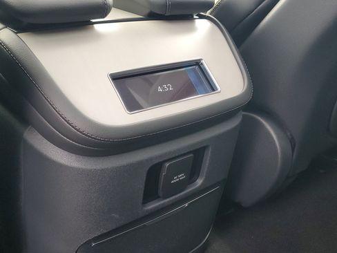 New 2026 Lincoln Navigator Reserve w/ Jet Appearance Package image 29