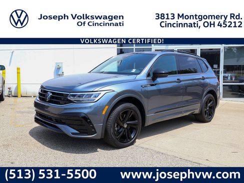 Used 2024 Volkswagen Tiguan SE R-Line AWD/4WD image 1