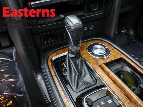 Used 2023 Nissan Armada SL w/ Captain's Chairs Package image 13