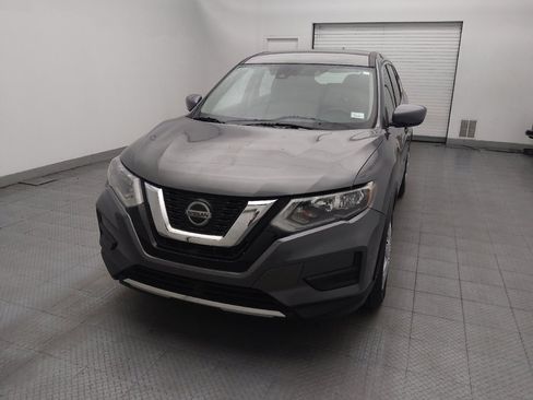 Used 2020 Nissan Rogue S FWD image 15