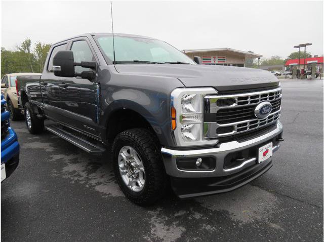 Used 2025 Ford F250 XLT AWD/4WD image 13